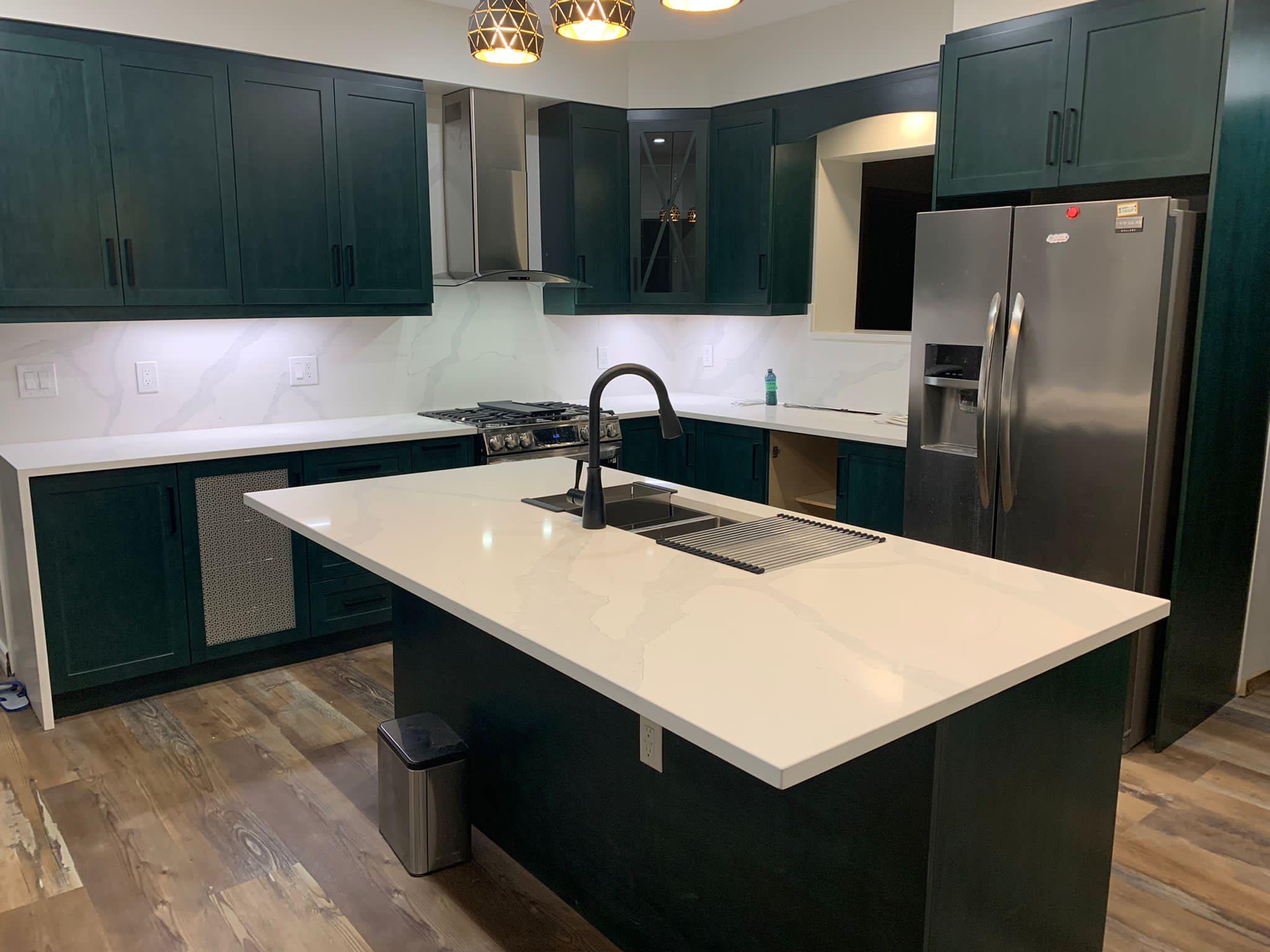 Yorkville Main Floor Open Concept Suite
